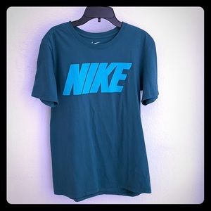 Nike t-shirt, adult small